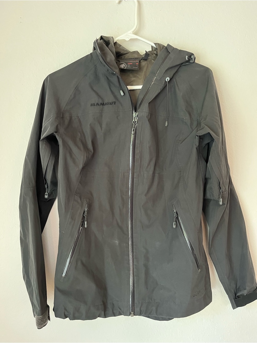 Mammut women’s  Hooded Raincoat Goretex shell jacket size XS grey black